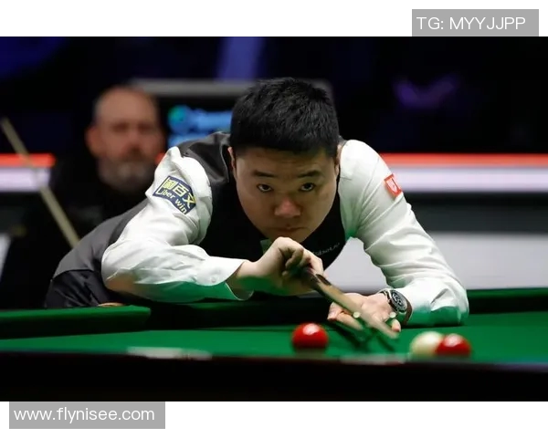 丁俊晖与威尔逊巅峰对决精彩回顾谁能在斯诺克赛场上笑到最后 丁俊晖与威尔逊巅峰对决精彩回顾谁能在斯诺克赛场上笑到最后